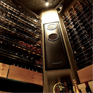 Wine cellar air conditioner
