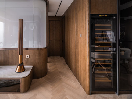 cave-a-vin-integree-meuble-sur-mesure-decoration-interieure-standing-soignee-eurocave.jpg
