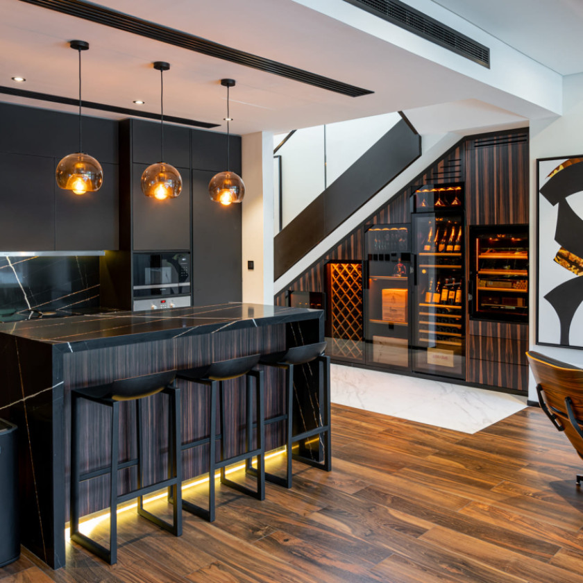 eurocave-luxurious-interior-design-wine-wall-cigar-humidor-home-UAE-1.jpeg